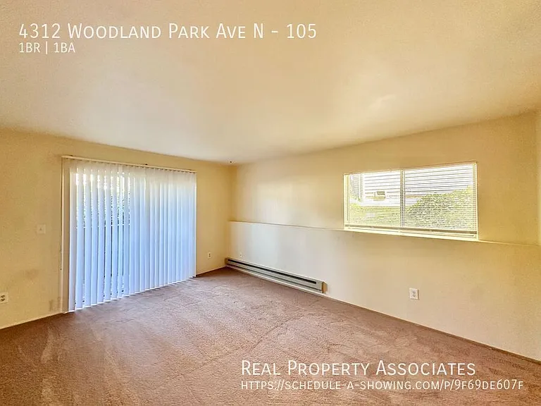 4312 Woodland Park Ave N #105 — Photo 8
