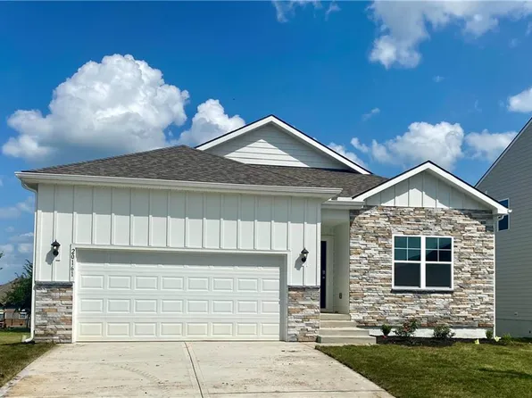 20161 Cornice St, Spring Hill, KS 66083