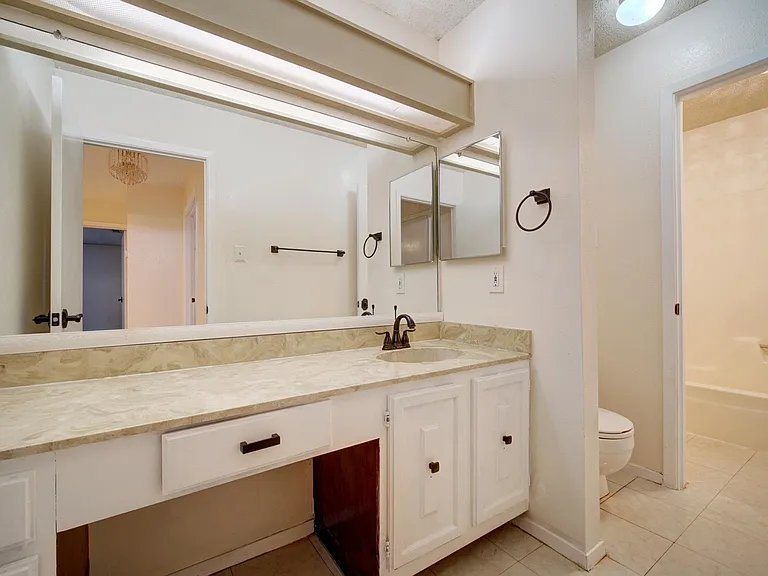 10509 Doering Ln — Photo 15