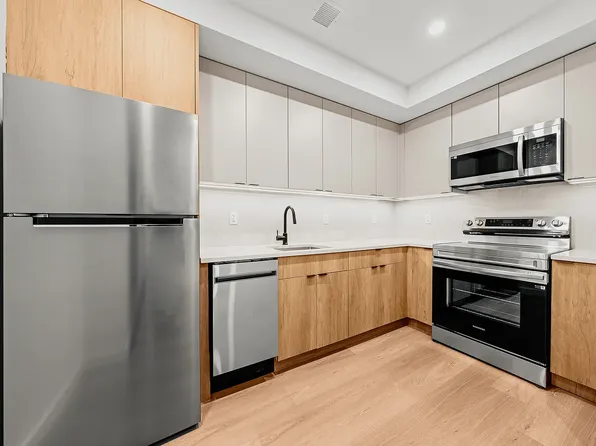 261 Grand Concourse, Bronx, NY