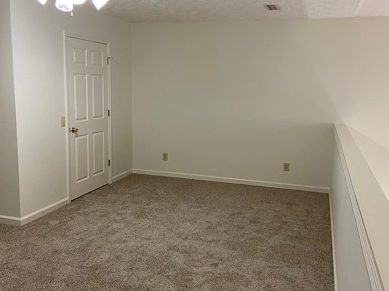 409 Spring Ave NW — Photo 7
