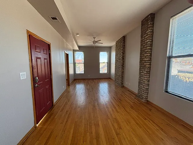 1337 W Huron St #3F — Photo 9