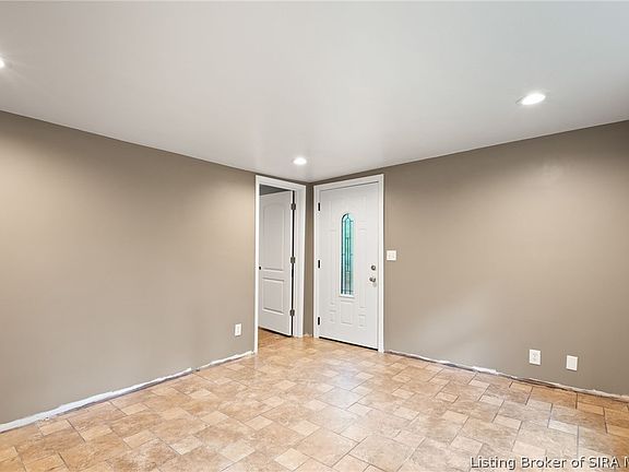 4th image of 431 Mill Street
