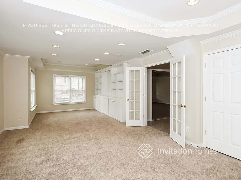 4037 Leprechan Way — Photo 11