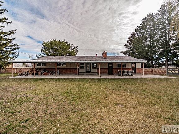 3rd image of 750 S Milton Ave
