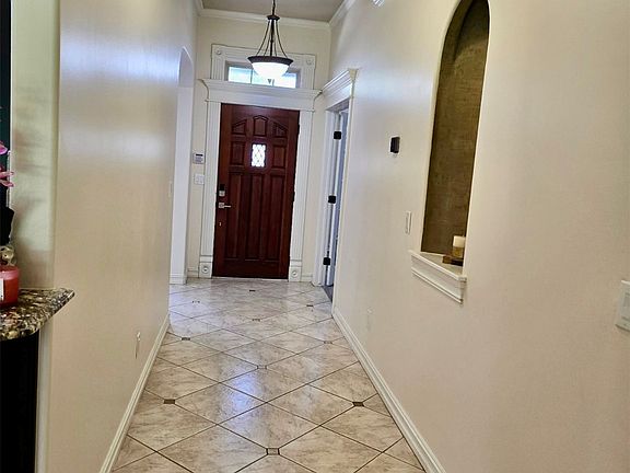 3rd image of 10472 S 86th East Ave