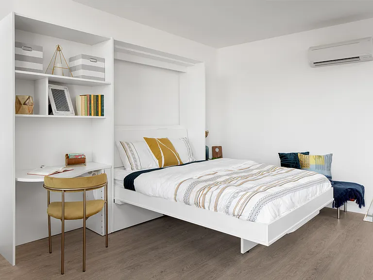 Studio - 540 SF - Murphy Bed