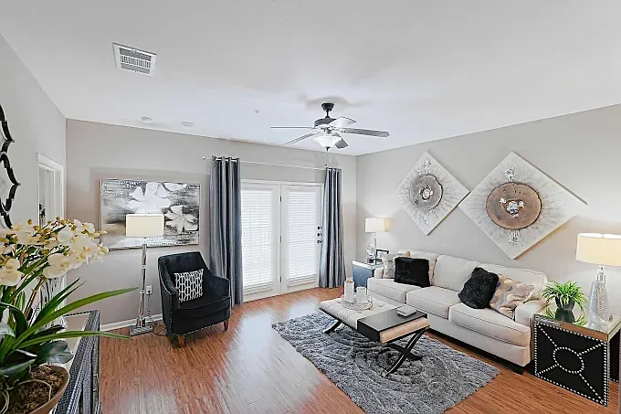 Landmark at Spring Cypress — Photo 35