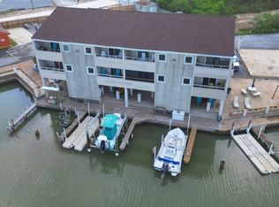 401 Island Ave, Port Isabel, TX 78578