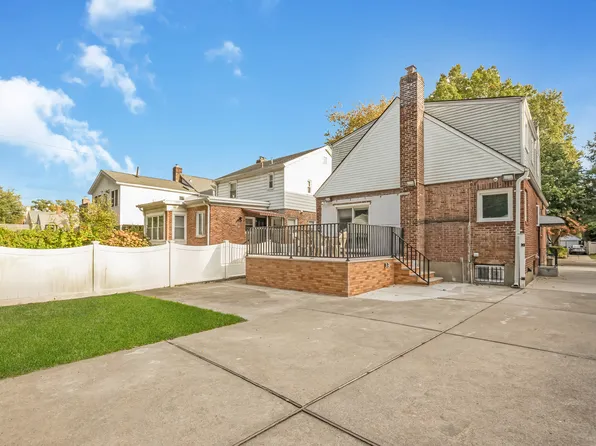 206-15 Richland Avenue image 7 of 37