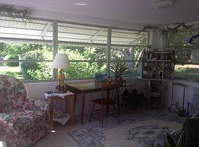 3rd image of 9 N Desoto St