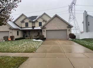 27231 W Deer Hollow Ln, Channahon, IL 60410