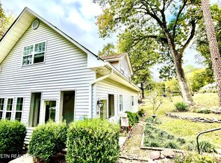 134 Parsons Rd, Oak Ridge, TN 37830