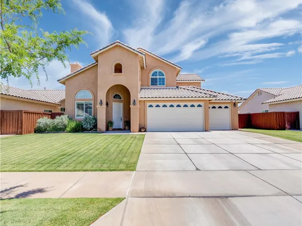 931 Kay Davis Ct, El Centro, CA 92243