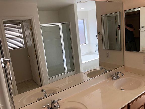 3rd image of 4929 W Nancy Ln