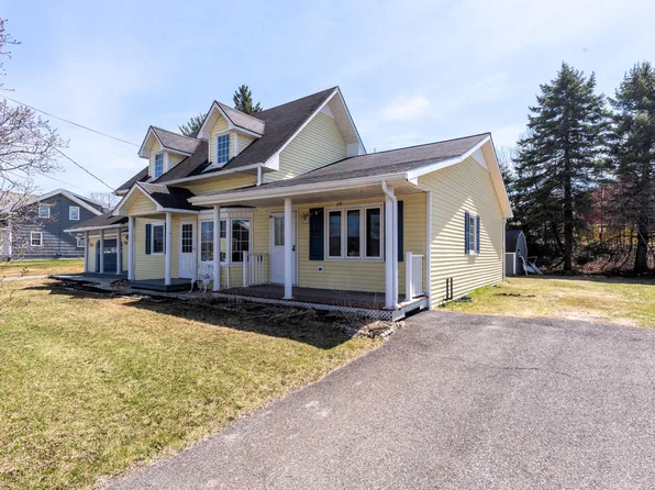 633 Main Street, Madawaska, ME 04756