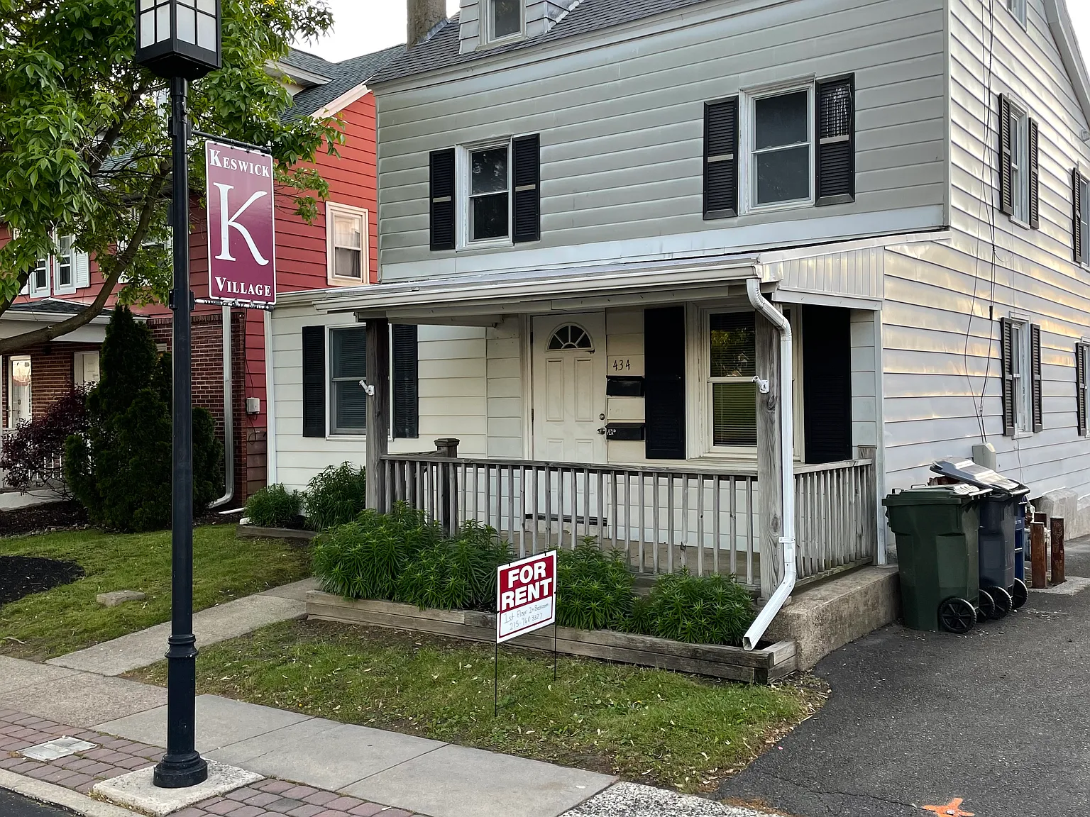 2 bed, 850 sqft, $1,875 — Photo 1