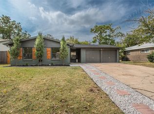2825 Fairbrook St, Irving, TX 75062