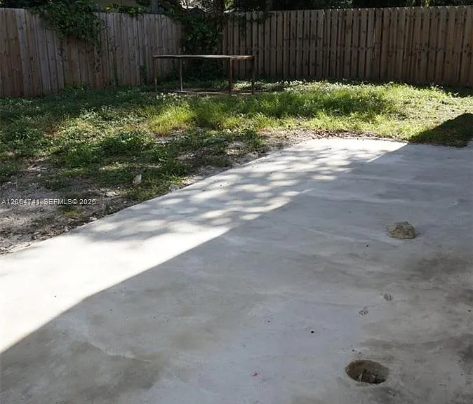 808 SW 14th Ter #4 — Photo 8