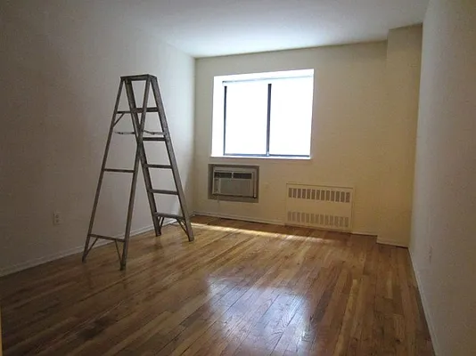 Rented by City Connections Realty | media 22