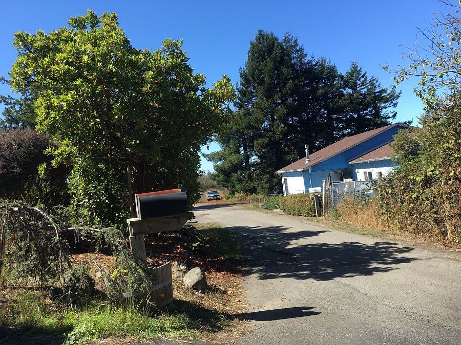 2nd image of 3780 View St
