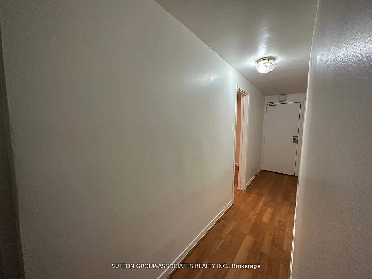 Building Photo - 52 Metcalfe St #101