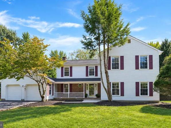4 Cedar Ct, Princeton Junction, NJ 08550