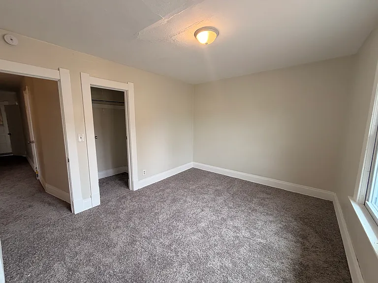 834 N Detroit Ave — Photo 16