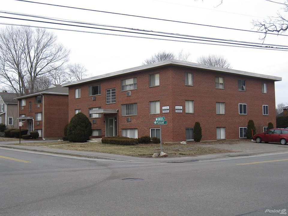 1st image of 194 Lincoln St APT 2