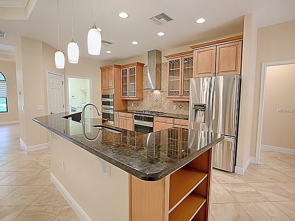 5th image of 12048 Eagle Point Ct