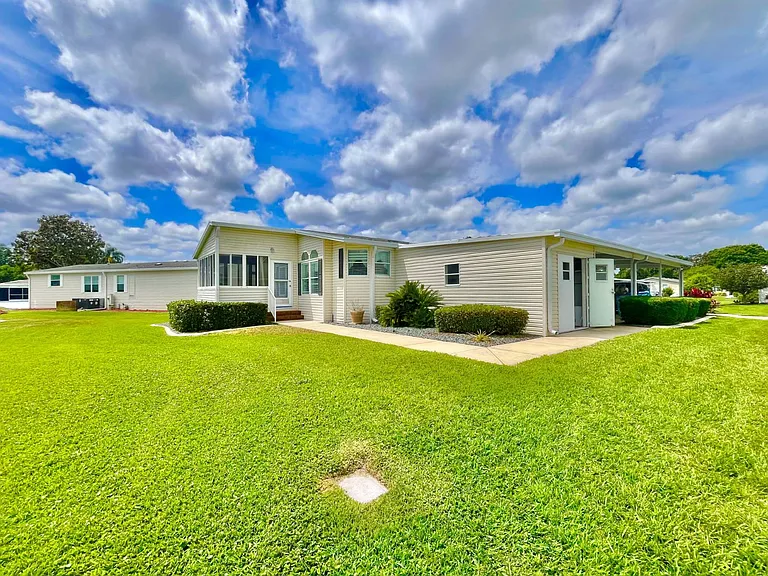 5498 Crane Feather Dr — Photo 40