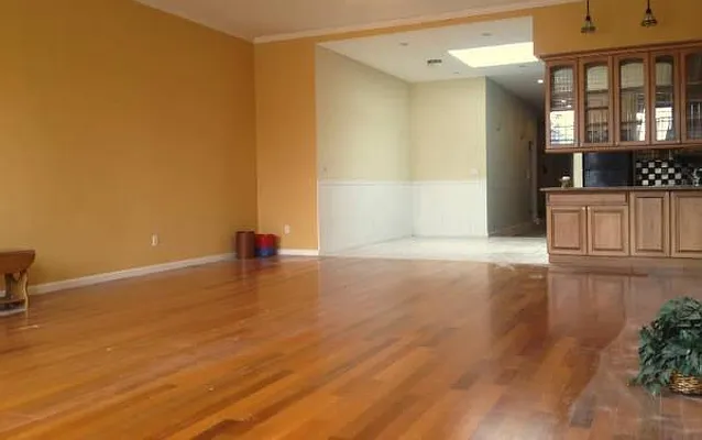 Rented by Aventana | media 4