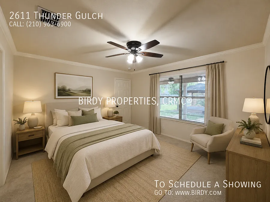 "Spacious 5-Bedroom Retreat with Cozy Fireplace at 2611 Thunder Gulch, San Antonio!" — Photo 4