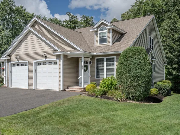 26 Settlers Way, Pelham, NH 03076-3702
