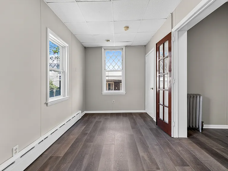 265-267 E Bertsch St #1 — Photo 8