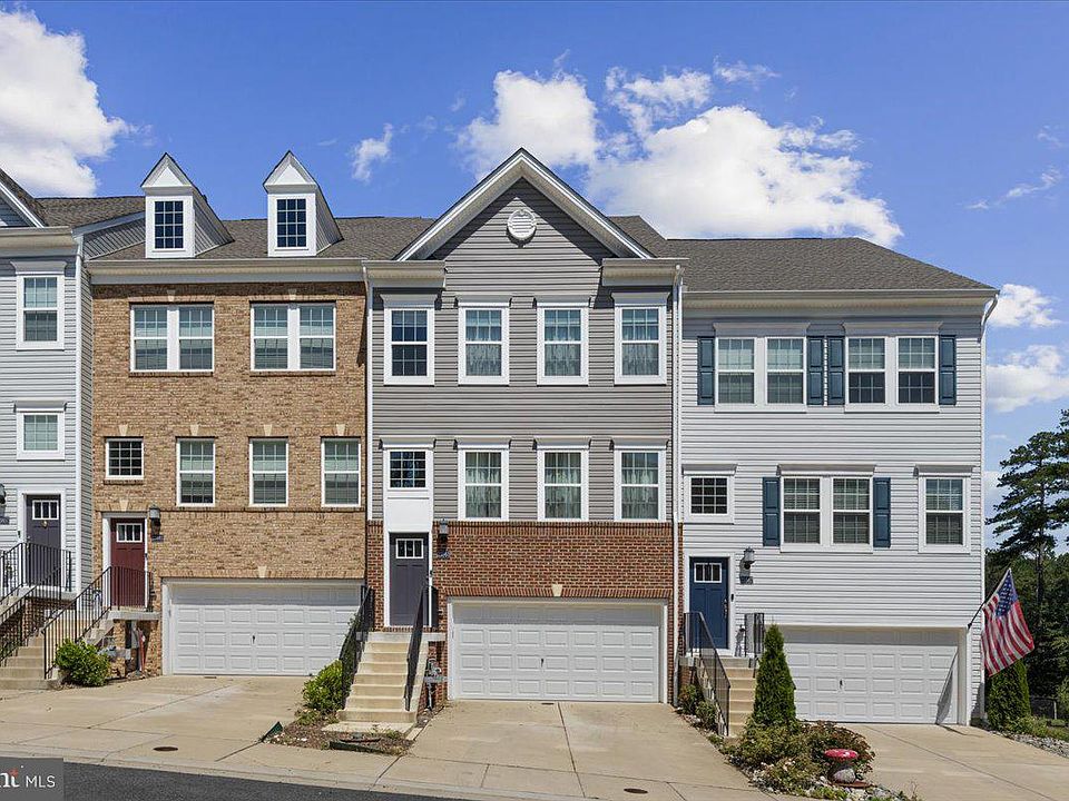 1st image of 23863 Myrtle Glen Way