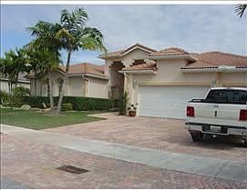 1st image of 3005 Fairways Dr