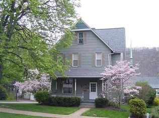 412 W 2nd St, Oil City, PA
