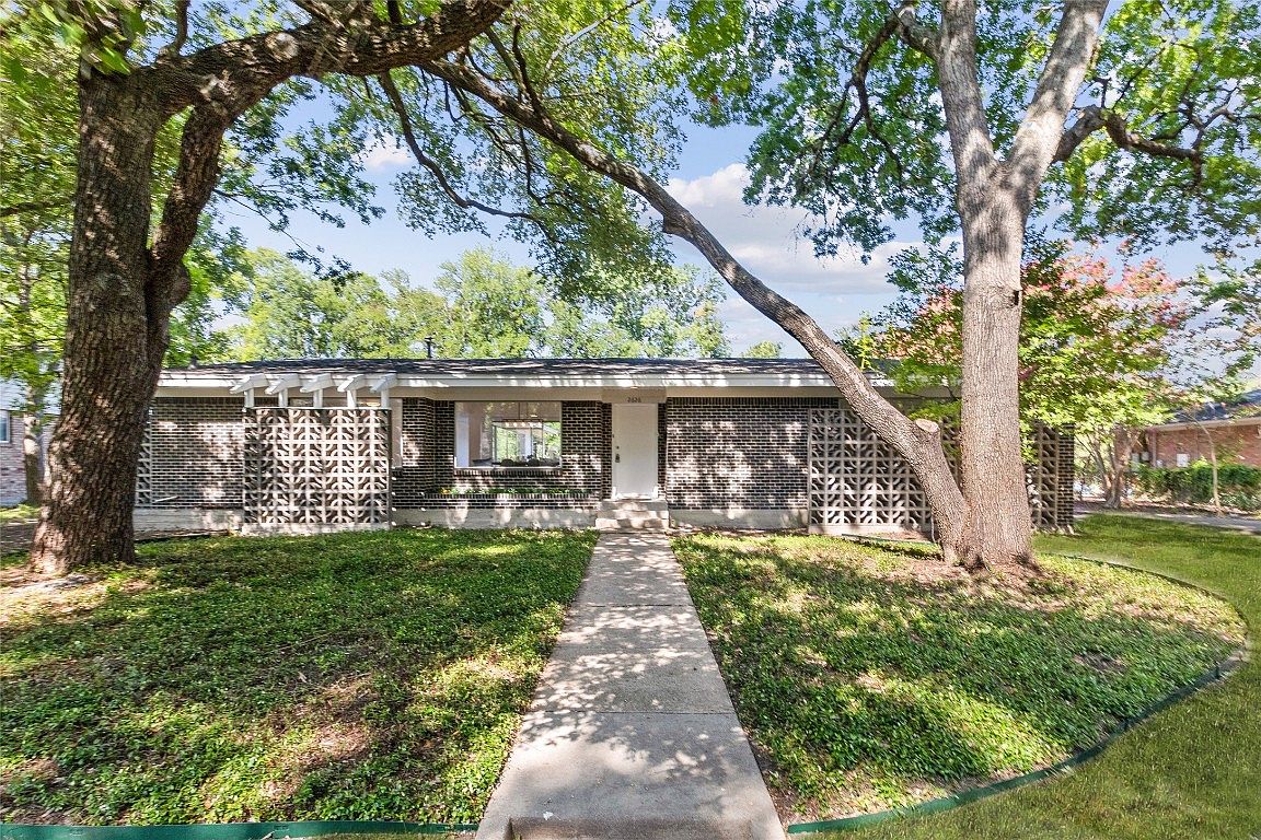 2626 S Glenbrook Dr, Garland, TX 75041 MLS 20393203 Zillow