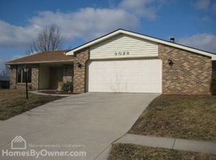 9028 Willow Grove Dr, Fort Wayne, IN 46804