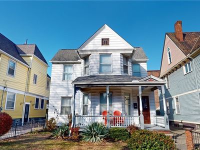 6310 W Clinton Ave, Cleveland, OH, 44102