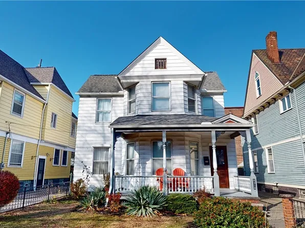 6310 W Clinton Ave, Cleveland, OH 44102