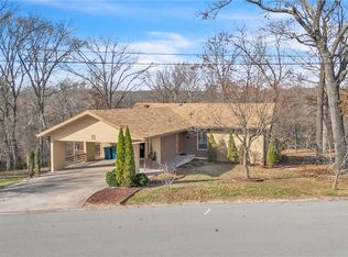 13 Swanage Dr, Bella Vista, AR 72715