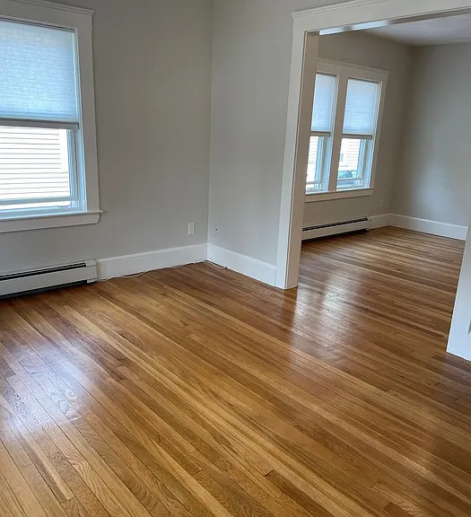 376 Crescent St #1 — Photo 3