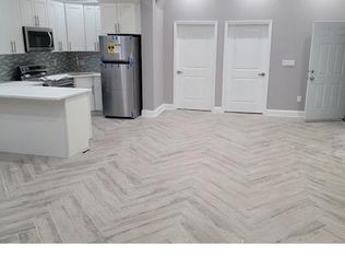 18818 Jamaica Ave #1, Hollis, NY 11423