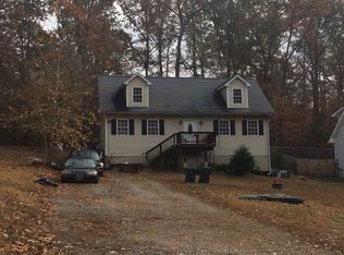 26327 Gibson Ln, Ruther Glen, VA 22546