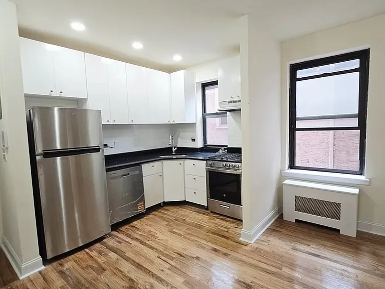 132-24 Maple Ave #204 — Photo 5