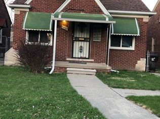 9488 Lakepointe St, Detroit, MI 48224