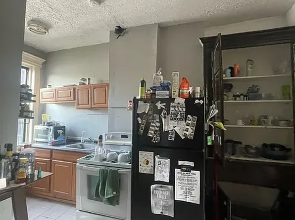 1487 Fulton Street image 1 of 11