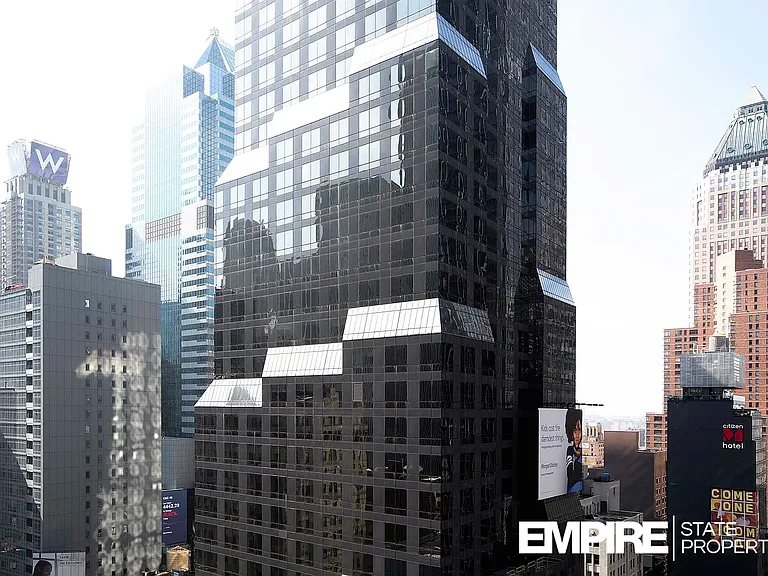 150 W 51st St #2102 — Photo 22
